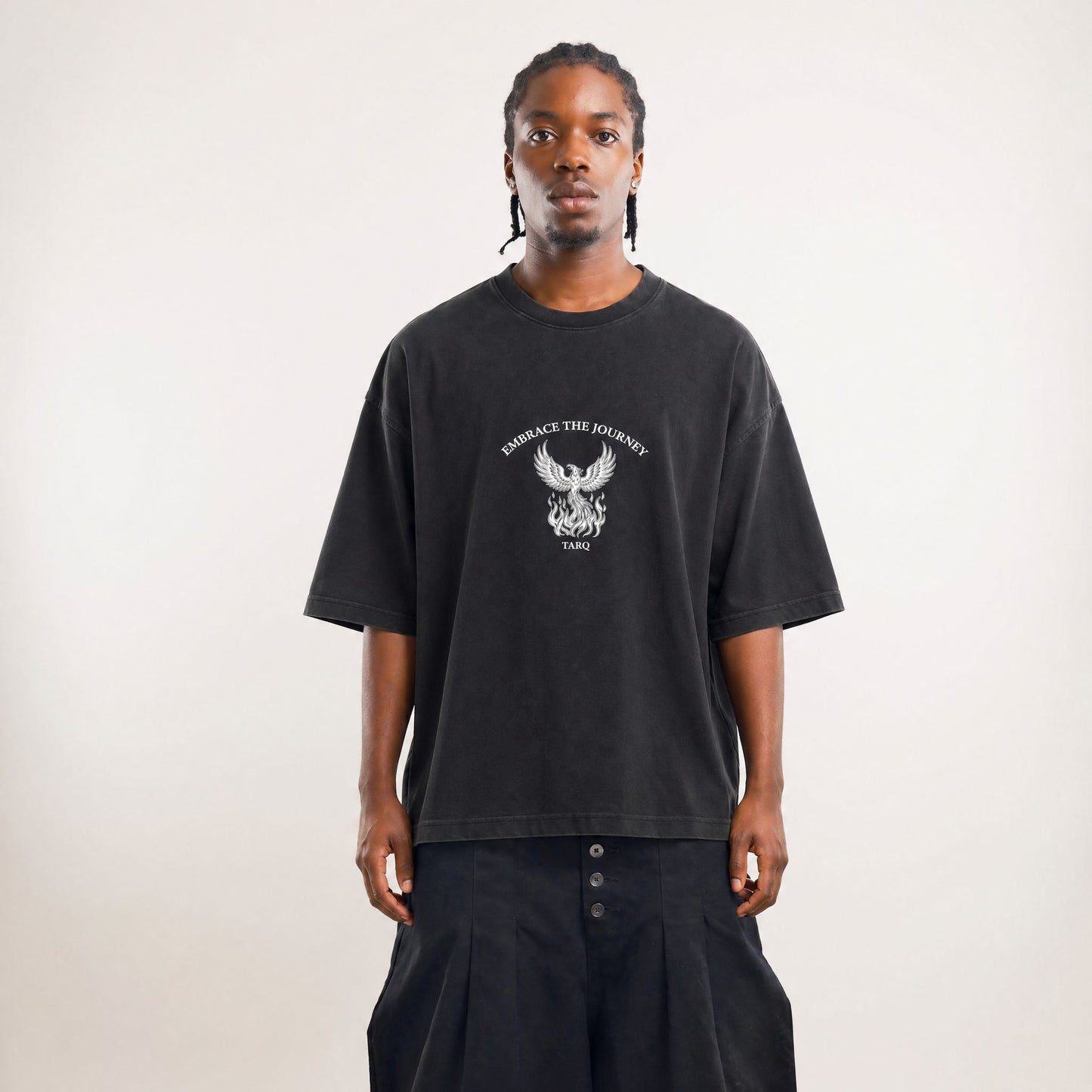 BLACK WASH GRAPHIC TEE