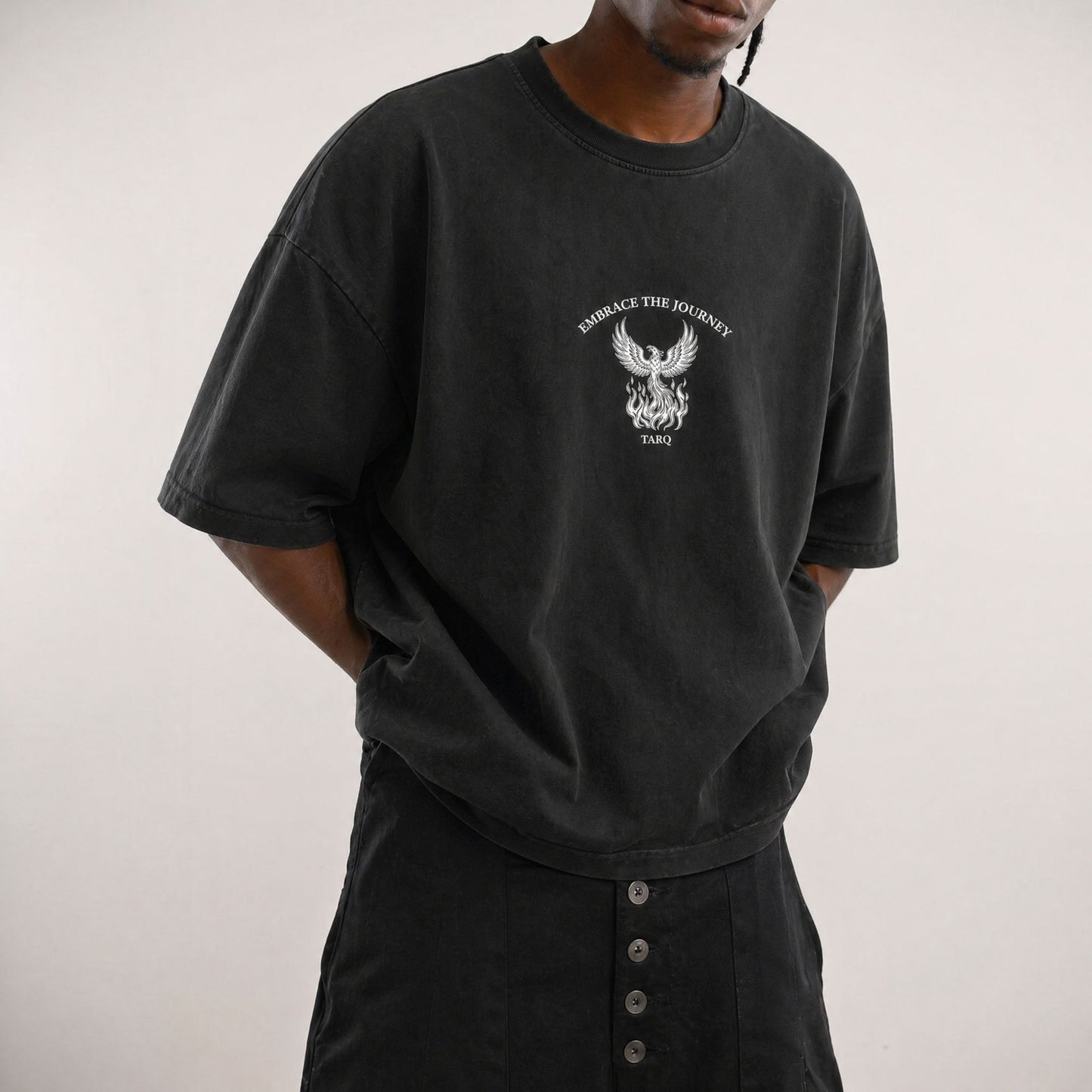 BLACK WASH GRAPHIC TEE